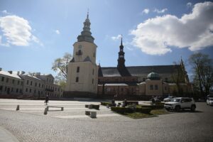 27.04.2020 Kielce. Wiosenne porządki / Wiktor Taszłow / Radio Kielce