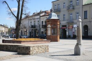 27.04.2020 Kielce. Wiosenne porządki / Wiktor Taszłow / Radio Kielce