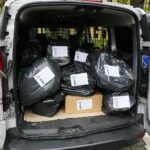 30.04.2020. Kielce. Przekazanie przyłbic i maseczek dla WSZ w Kielcach / Wiktor Taszłow / Radio Kielce