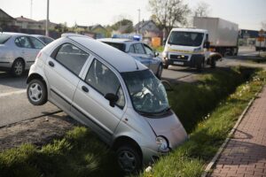 30.04.2020. Kostomłoty. Wypadek na drodze krajowej nr 74 / Wiktor Taszłow / Radio Kielce