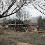 03.04.2020. Kielce. Wyburzanie budynków na Wzgórzu Karscha / Wiktor Taszłow / Radio Kielce