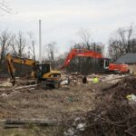 03.04.2020. Kielce. Wyburzanie budynków na Wzgórzu Karscha / Wiktor Taszłow / Radio Kielce