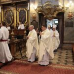 09.04.2020. Kielce. Wielki Czwartek. Msza Święta Krzyżma w Bazylice Katedralnej w Kielcach / Wiktor Taszłow / Radio Kielce