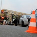 09.04.2020 Kielce. Zderzenie samochodu osobowego z motocyklem na ul. Sandomierskiej / Wiktor Taszłow / Radio Kielce