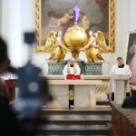 10.04.2020 Święty Krzyż. Droga Krzyżowa / Wiktor Taszłow / Radio Kielce