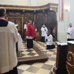 10.04.2020 Święty Krzyż. Droga Krzyżowa / Wiktor Taszłow / Radio Kielce