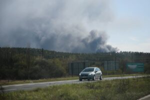 19.04.2020. Sitkówka-Nowiny. Pożar składowiska odpadów / Wiktor Taszłow / Radio Kielce