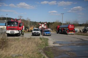 19.04.2020. Sitkówka-Nowiny. Pożar składowiska odpadów / Wiktor Taszłow / Radio Kielce