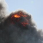 19.04.2020. Sitkówka-Nowiny. Pożar składowiska odpadów / Wiktor Taszłow / Radio Kielce