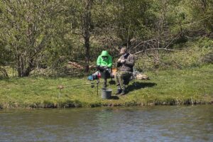 20.04.2020. Kielce. Parki i lasy pełne spacerowiczów, rowerzystów i biegaczy / Wiktor Taszłow / Radio Kielce