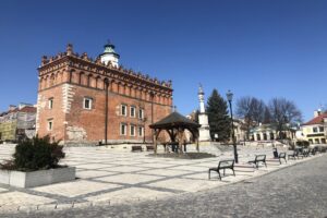 05.04.2020. Sandomierz. Puste ulice i parki / Grażyna Szlęzak-Wójcik / Radio Kielce