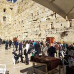 Muzyczne podróże. Ziemia Święta. Jerozolima. Ściana Płaczu / ks. Mariusz Rozin