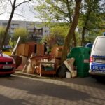 25.04.2020. Ostrowiec Świętokrzyski. Na osiedlu Pułanki znaleziono pocisk / Emilia Sitarska / Radio Kielce