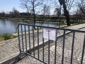 05.04.2020. Sandomierz. Puste ulice i parki / Grażyna Szlęzak-Wójcik / Radio Kielce
