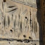 11.04.2020. Opatów. Świdry ogniowe na murach opatowskiej kolegiaty / Emilia Sitarska / Radio Kielce