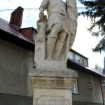 09.05.2020. Skalbmierz. Pomnik świętego Floriana / Marta Gajda / Radio Kielce