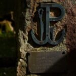 „Żołnierska Pamięć”. Żołnierze 10. Świętokrzyskiej Brygady Obrony Terytorialnej uczcili Święto Flagi / Zespół Prasowy 10. Świętokrzyskiej Brygady Obrony Terytorialnej