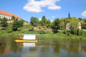 29.05.2020 Sandomierz. Tratwa „Pielgrzym” w Sandomierzu / Ks.Tomasz Lis