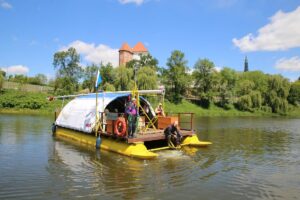 29.05.2020 Sandomierz. Tratwa „Pielgrzym” w Sandomierzu / Ks.Tomasz Lis