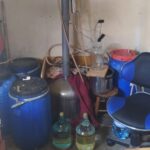 28.05.2020. Pacanów. Nielegalna bimbrownia / świętokrzyska policja