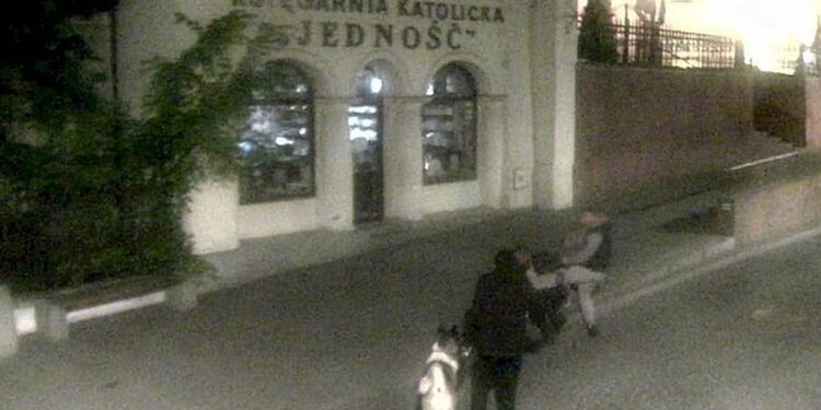 02.05.2020. Kielce. Atak na przechodnia / Straż Miejska w Kielcach