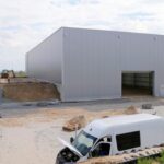 13.05.2020. Staszów. Budowa zakładów na  terenie staszowskiej strefy inwestycyjnej / Urząd Miasta Staszów