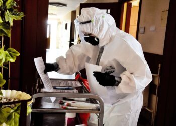 01.05.2020. Kurozwęki. 10. Świętokrzyska Brygada Obrony Terytorialnej wspiera personel medyczny i sanitarny w walce z epidemią koronawirusa / Zespół Prasowy 10. Świętokrzyskiej Brygady Obrony Terytorialnej