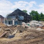 30.05.2020. Pacanów. Budowa Parku Bajki / Marta Gajda / Radio Kielce