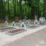 17.05.2020 Skarżysko-Kamienna. Msza święta w 76. rocznicę poświęcenia wojennego cmentarza partyzanckiego Armii Krajowej pododdziału Morwa / Anna Głąb / Radio Kielce