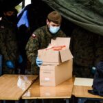 07.05.2020. Sandomierz. Terytorialsi pomogli potrzebującym w gminie Łoniów / Urząd Gminy Łoniów