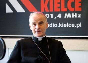 Biskup Marian Florczyk / Karol Żak / Radio Kielce