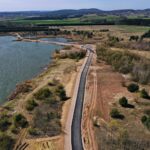 16.04.2020 Lipowica, Gmina Chęciny. Rewitalizacja terenu przy zbiorniku wodnym / Jarosław Kubalski / Radio Kielce