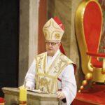 16.05.2020 Kielce. Święcenia diakonatu. Na zdjęciu Jan Piotrowski - biskup kielecki / Jarosław Kubalski / Radio Kielce