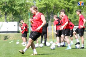 11.05.2020. Kielce. Trening Korony Kielce w pełnym składzie / Korona Kielce