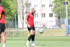 11.05.2020. Kielce. Trening Korony Kielce w pełnym składzie / Korona Kielce