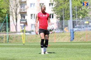 11.05.2020. Kielce. Trening Korony Kielce w pełnym składzie / Korona Kielce