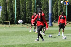 11.05.2020. Kielce. Trening Korony Kielce w pełnym składzie / Korona Kielce