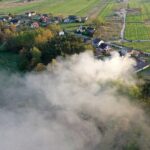 04.05.2020. Chełmce. Pożar pożar kurnika przerobionego na zakład meblarski / Jarosław Kubalski / Radio Kielce