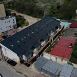 07.05.2020 Chmielnik. Remont budynku socjalnego / Jarosław Kubalski / Radio Kielce