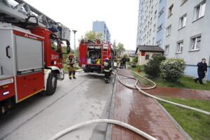 15.05.2020. Kielce. Pożar w wieżowcu na Barwinku / Jarosław Kubalski / Radio Kielce