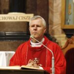 16.05.2020. Święty Krzyż. Msza św. w intencji prezydenta RP Andrzeja Dudy. Na zdjęciu: o. Marian Puchała - superior klasztoru / Jarosław Kubalski / Radio Kielce