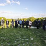 16.05.2020. Święty Krzyż. Nabożeństwo majowe przy klasztornym krzyżu / Jarosław Kubalski / Radio Kielce