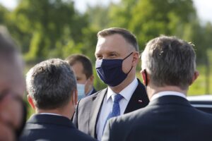 27.05.2020. Grzybów. Wizyta prezydenta Andrzeja Dudy. Na zdjęciu: prezydent Andrzej Duda / Jarosław Kubalski / Radio Kielce