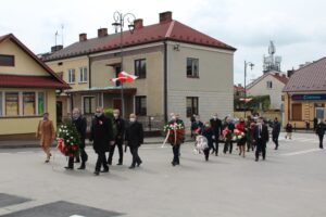 03.05.2020. Pińczów. Obchody rocznicy uchwalenia Konstytucji 3 Maja / Marta Gajda / Radio Kielce