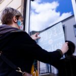 29.05.2020 Kielce. Naklejki przygotowane przez pracowników Instytutu Dizajnu w Kielcach / Paula Dulnik