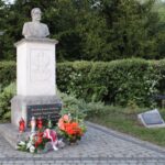 12.05.2020. Pińczów. Uroczystości w 85. rocznicę śmierci Marszałka Józefa Piłsudskiego / Marta Gajda / Radio Kielce