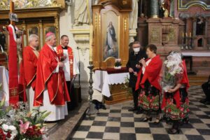 31.05.2020 Młodzawy. Kościół św. Ducha i Matki Boskiej Bolesnej w Młodzawach obchodzi jubileusz 300-lecia istnienia / Marta Gajda / Radio Kielce