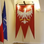 30.04.2019 Warszawa. Pałac Prezydencki. Sala Chorągwiana, gdzie znajdują się repliki polskich chorągwi z różnych okresów historycznych, a także kopie Konstytucji 3 Maja i Konstytucji dla Europy Wojciecha Jastrzębowskiego z 1831. Chorągiew Wielka Królestwa Polskiego, ok. 1410 r. / Jarosław Kubalski / Radio Kielce