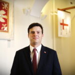 30.04.2019 Warszawa. Pałac Prezydencki. Sala Chorągwiana, gdzie znajdują się repliki polskich chorągwi z różnych okresów historycznych, a także kopie Konstytucji 3 Maja i Konstytucji dla Europy Wojciecha Jastrzębowskiego z 1831. Jakub Lackorzyński, Kancelaria Prezydenta RP / Jarosław Kubalski / Radio Kielce