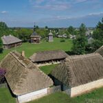 14.05.2020 Tokarnia. Muzeum Wsi Kieleckiej - Park Etnograficzny / Jarosław Kubalski / Radio Kielce